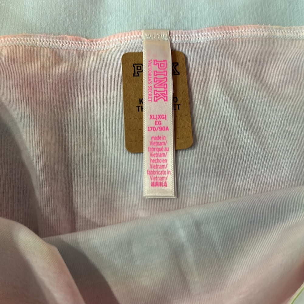 PINK Victoria’s Secret Boy Shorts - Picture 3 of 3